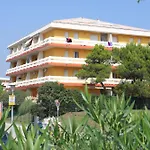 Cozy Flat Next To The Beach-beahost Bibione
