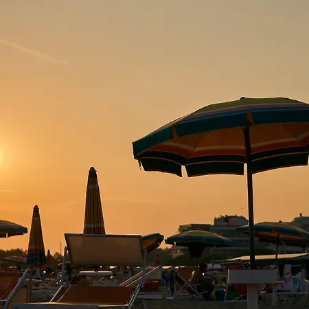 Cozy Flat Next To The Beach-beahost * Bibione