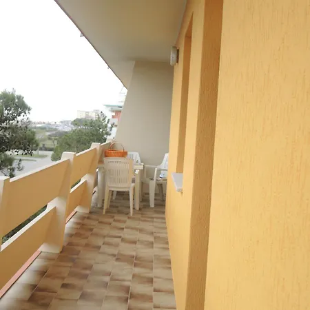 Appartement Cozy Flat Next To The Beach-beahost *